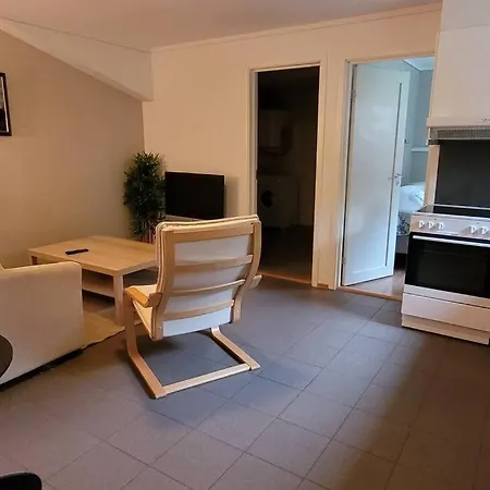 Cosy Flat With 180cm Wide Very Comfortable Bed Apartament *