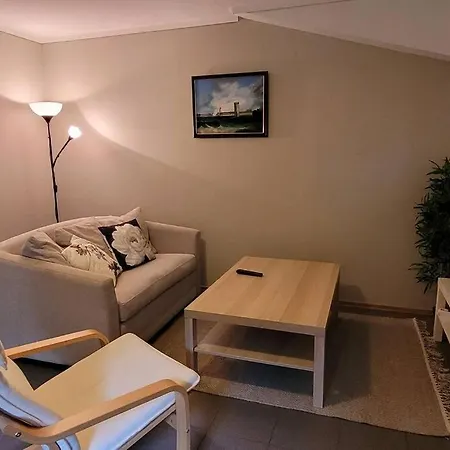Cosy Flat With 180cm Wide Very Comfortable Bed Apartament *