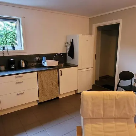 Apartament Cosy Flat With 180cm Wide Very Comfortable Bed